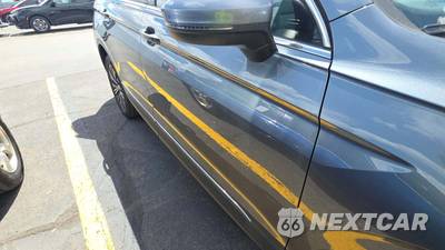 2019 Volkswagen Tiguan SEL - zdjęcie 23 z 29 - miniatura