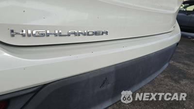2021 Toyota Highlander XLE - zdjęcie 2 z 2 - miniatura
