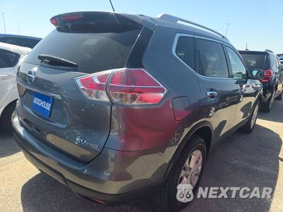 2016 Nissan Rogue SV - zdjęcie 4 z 17 - miniatura