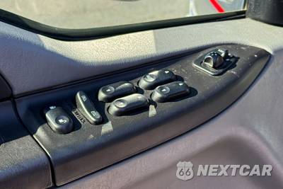 2005 Ford Excursion XLT - zdjęcie 33 z 70 - miniatura