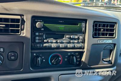 2005 Ford Excursion XLT - zdjęcie 40 z 70 - miniatura
