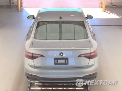 2024 Volkswagen Jetta SE - zdjęcie 5 z 30 - miniatura