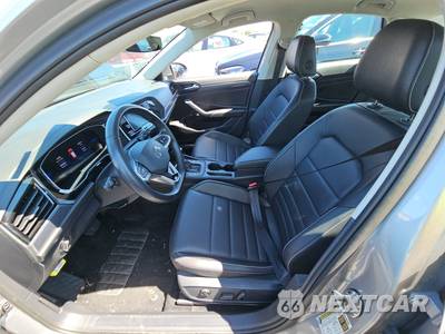 2024 Volkswagen Jetta SE - zdjęcie 7 z 35 - miniatura
