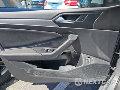 2024 Volkswagen Jetta SE - zdjęcie 9 z 35 - miniatura