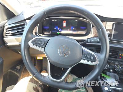 2024 Volkswagen Jetta SE - zdjęcie 10 z 35 - miniatura