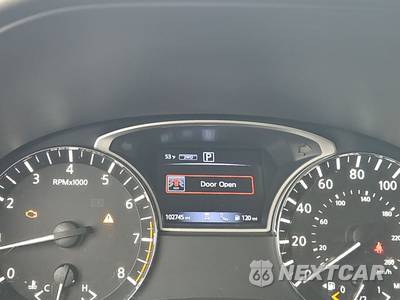 2020 Nissan Pathfinder SV - zdjęcie 18 z 39 - miniatura