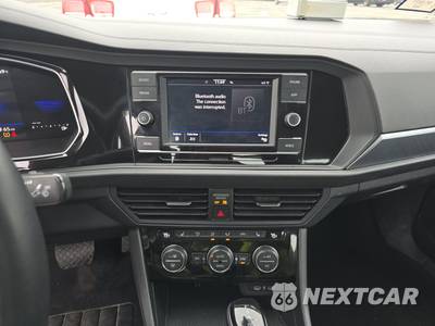 2024 Volkswagen Jetta SE - zdjęcie 11 z 28 - miniatura
