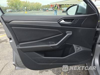 2024 Volkswagen Jetta SE - zdjęcie 9 z 28 - miniatura