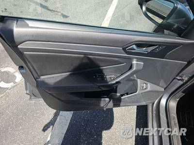 2024 Volkswagen Jetta SE - zdjęcie 9 z 28 - miniatura