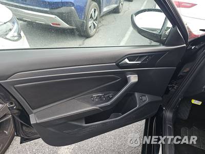 2024 Volkswagen Jetta SE - zdjęcie 9 z 26 - miniatura