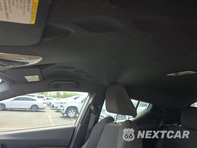 2019 Toyota C-HR XLE - zdjęcie 18 z 39 - miniatura