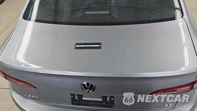 2024 Volkswagen Jetta SE - zdjęcie 39 z 50 - miniatura