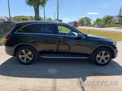 2020 Mercedes-Benz GLC 300 - zdjęcie 6 z 22 - miniatura