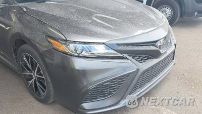 2024 Toyota Camry SE - zdjęcie 27 z 38 - miniatura
