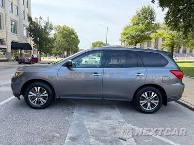 2018 Nissan Pathfinder S - zdjęcie 7 z 19 - miniatura