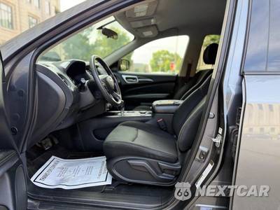 2018 Nissan Pathfinder S - zdjęcie 9 z 19 - miniatura