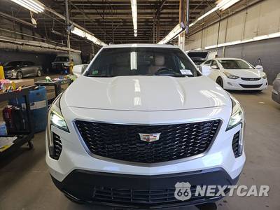 2019 Cadillac XT4 Sport 1SG - zdjęcie 2 z 30 - miniatura