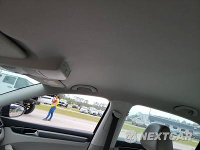 2016 Volkswagen Passat 1.8T R-Line w/Comfort Pkg - zdjęcie 17 z 39 - miniatura