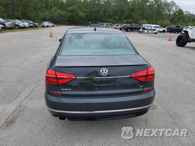 2016 Volkswagen Passat 1.8T R-Line w/Comfort Pkg - zdjęcie 5 z 39 - miniatura