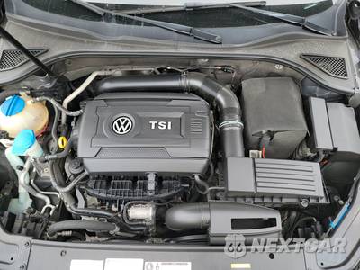 2016 Volkswagen Passat 1.8T R-Line w/Comfort Pkg - zdjęcie 15 z 39 - miniatura