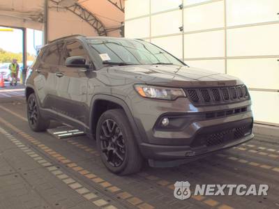 2023 Jeep Compass Altitude - zdjęcie 3 z 26 - miniatura