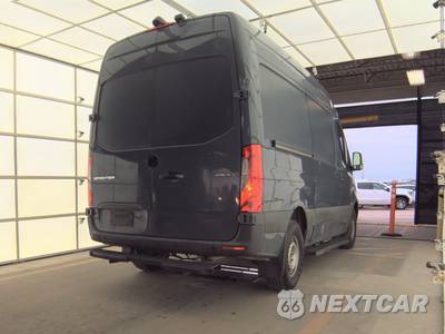 2019 Mercedes-Benz Sprinter 2500 Crew Van High Roof 144.0" WB - zdjęcie 4 z 17 - miniatura