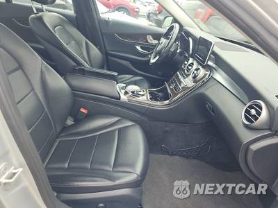 2015 Mercedes-Benz C 300 Sedan - zdjęcie 8 z 36 - miniatura