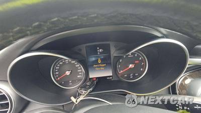 2015 Mercedes-Benz C 300 Sedan - zdjęcie 17 z 36 - miniatura