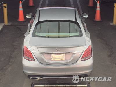 2015 Mercedes-Benz C 300 Sedan - zdjęcie 5 z 36 - miniatura