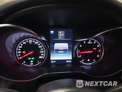 2019 Mercedes-Benz GLC 300 4MATIC - zdjęcie 9 z 17 - miniatura