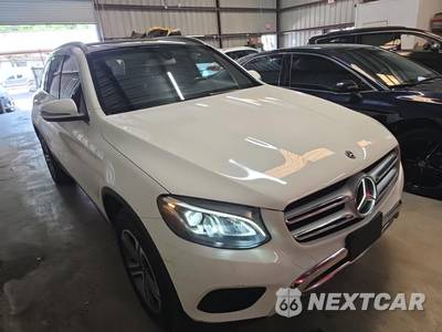 2019 Mercedes-Benz GLC 300 4MATIC - zdjęcie 3 z 17 - miniatura