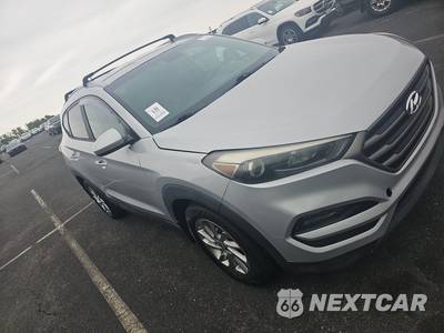 2016 Hyundai Tucson SE - zdjęcie 3 z 18 - miniatura