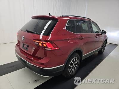 2020 Volkswagen Tiguan SE R-Line Black - zdjęcie 4 z 18 - miniatura