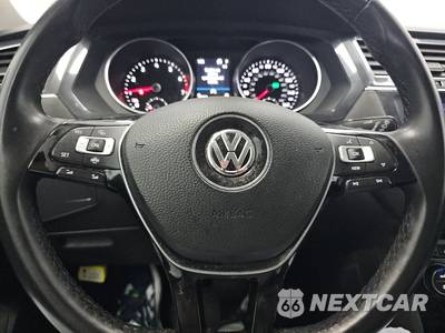 2020 Volkswagen Tiguan SE R-Line Black - zdjęcie 10 z 18 - miniatura