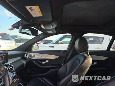 2018 Mercedes-Benz C 300 4MATIC Sedan - zdjęcie 17 z 22 - miniatura