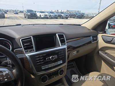 2015 Mercedes-Benz ML 350 - zdjęcie 11 z 19 - miniatura