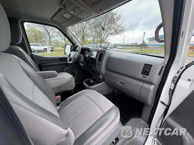 2020 Nissan NV1500 Cargo SV Standard Roof 146.1" WB - zdjęcie 42 z 59 - miniatura