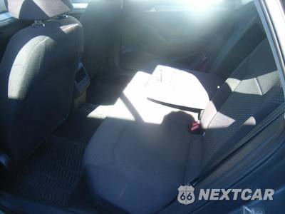 2015 Volkswagen Passat 1.8T S - zdjęcie 8 z 8 - miniatura