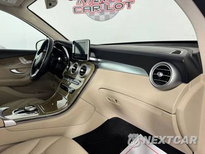 2018 Mercedes-Benz GLC 300 - zdjęcie 12 z 47 - miniatura