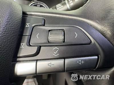 2021 Cadillac XT4 Premium Luxury 1SE - zdjęcie 17 z 47 - miniatura