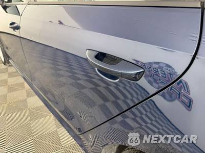 2019 Volkswagen Passat Wolfsburg - zdjęcie 26 z 47 - miniatura