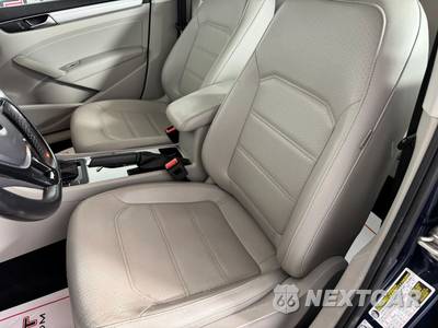 2019 Volkswagen Passat Wolfsburg - zdjęcie 33 z 47 - miniatura