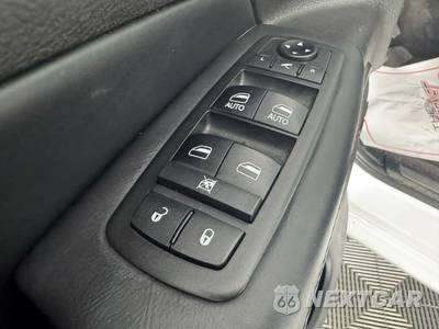 2018 Jeep Grand Cherokee Overland - zdjęcie 43 z 50 - miniatura