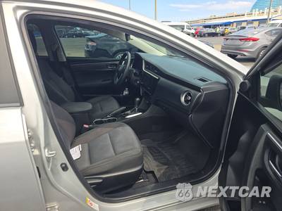 2018 Toyota Corolla LE Sedan - zdjęcie 8 z 18 - miniatura
