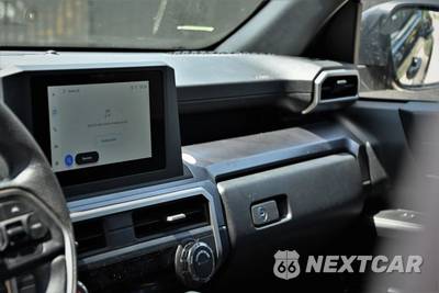 2025 Toyota 4Runner SR5 - zdjęcie 11 z 22 - miniatura