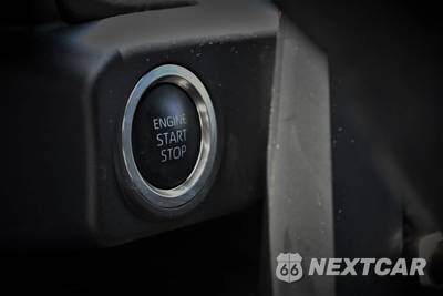 2025 Toyota 4Runner SR5 - zdjęcie 13 z 22 - miniatura