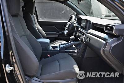 2025 Toyota 4Runner SR5 - zdjęcie 15 z 22 - miniatura