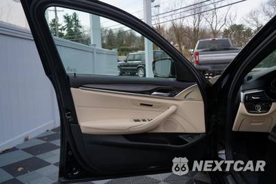 2021 BMW 5 Series Sedan 530i xDrive - zdjęcie 16 z 50 - miniatura