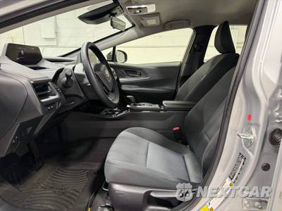 2023 Toyota Prius LE - zdjęcie 9 z 20 - miniatura