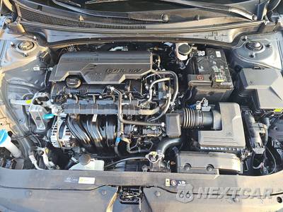 2025 Hyundai Elantra SEL Sport - zdjęcie 7 z 31 - miniatura